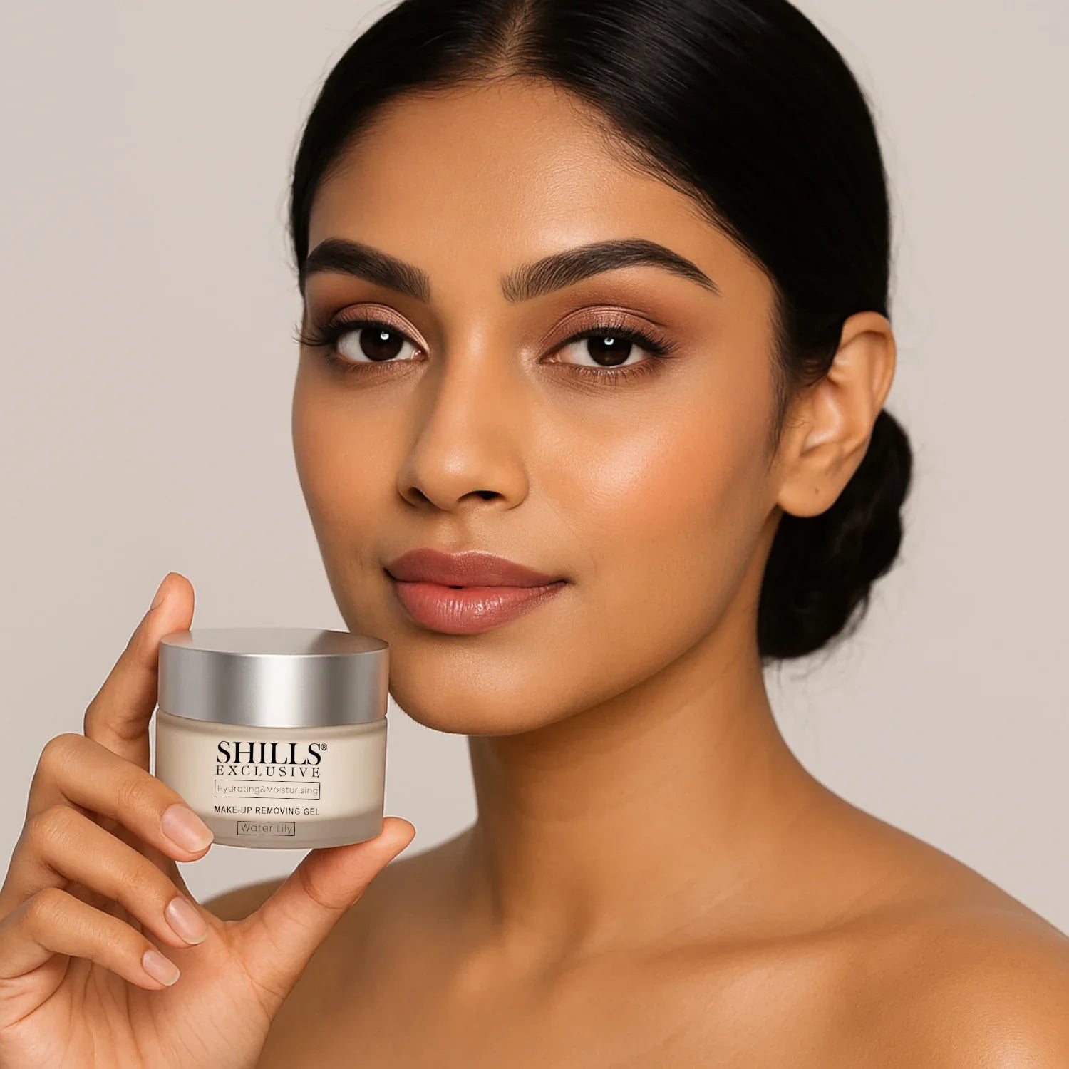 Hydrate & Moisturize Makeup Removing Gel - Shills Professional